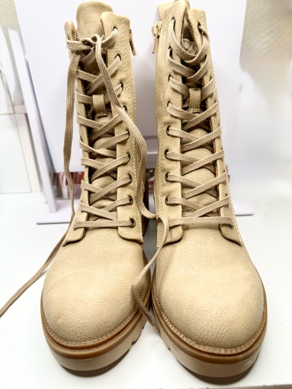 Beige Lace-Up Platform Combat Boots - Women's New No Box Size 7.5W